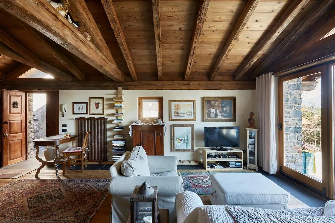 Il Vecchio Fienile Villa Dongo 0*,