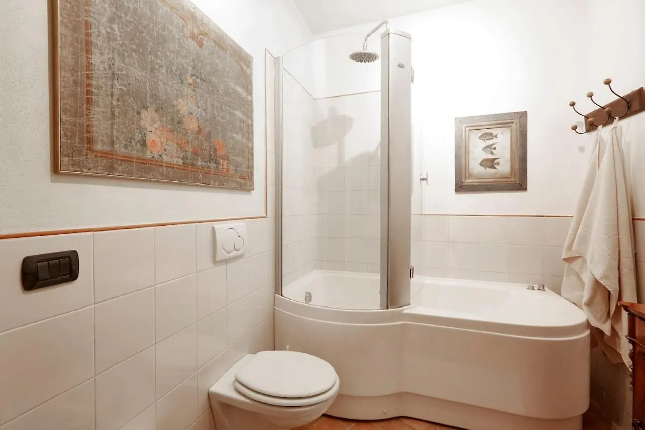 Il Vecchio Fienile Villa Dongo Italy